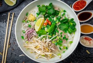 is pho healthy food